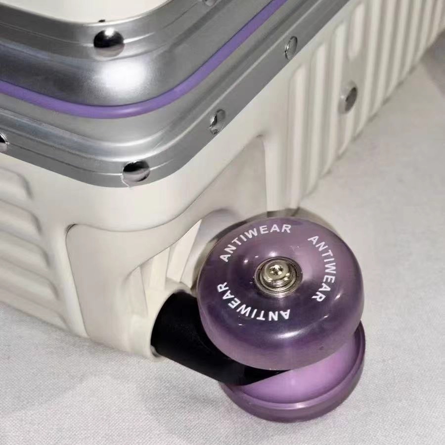Алюминиевый каркас с цветными  – обзор и цена Aluminum Frame Carry On Luggage